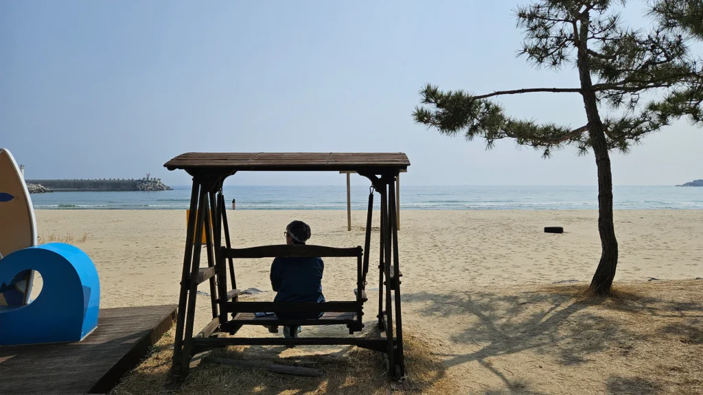 여유로운 여행 을 즐기는 양양 죽도